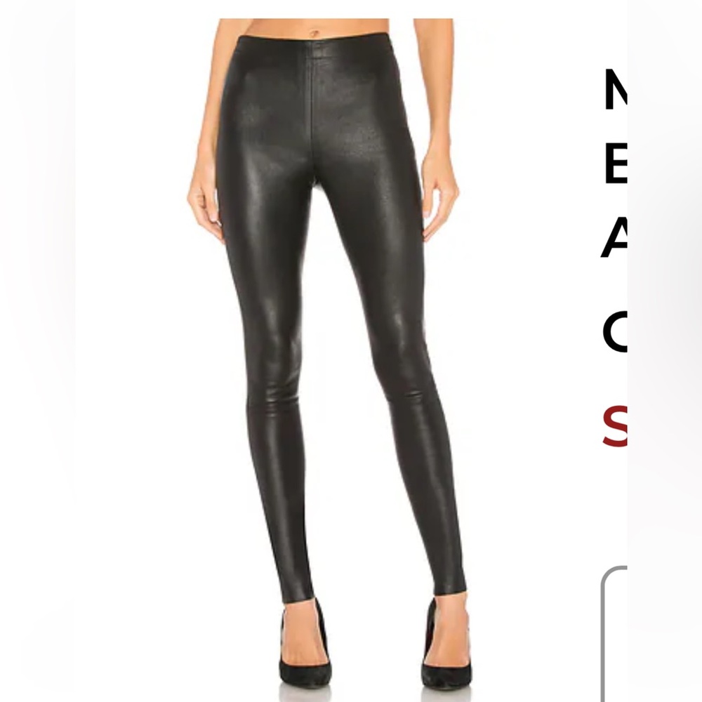 Alice + Olivia Black Leggings